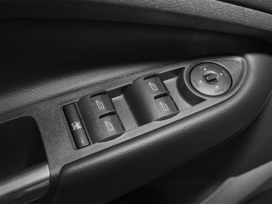 2013 Ford C-Max Hybrid SEL in Holdrege, McCook, North Platte, York, Larned, NE - Janssen Auto Group