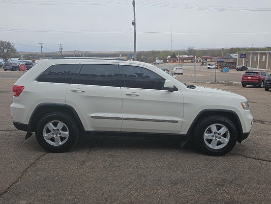 2011 Jeep Grand Cherokee Laredo in Holdrege, McCook, North Platte, York, Larned, NE - Janssen Auto Group