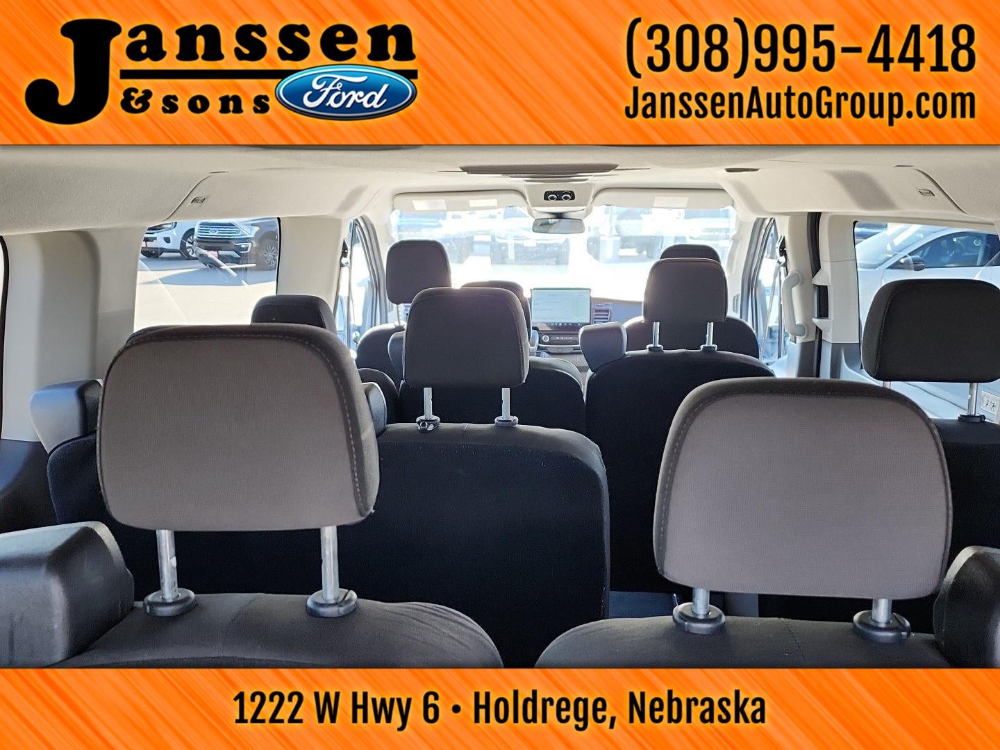 2023 Ford Transit Passenger Wagon XLT