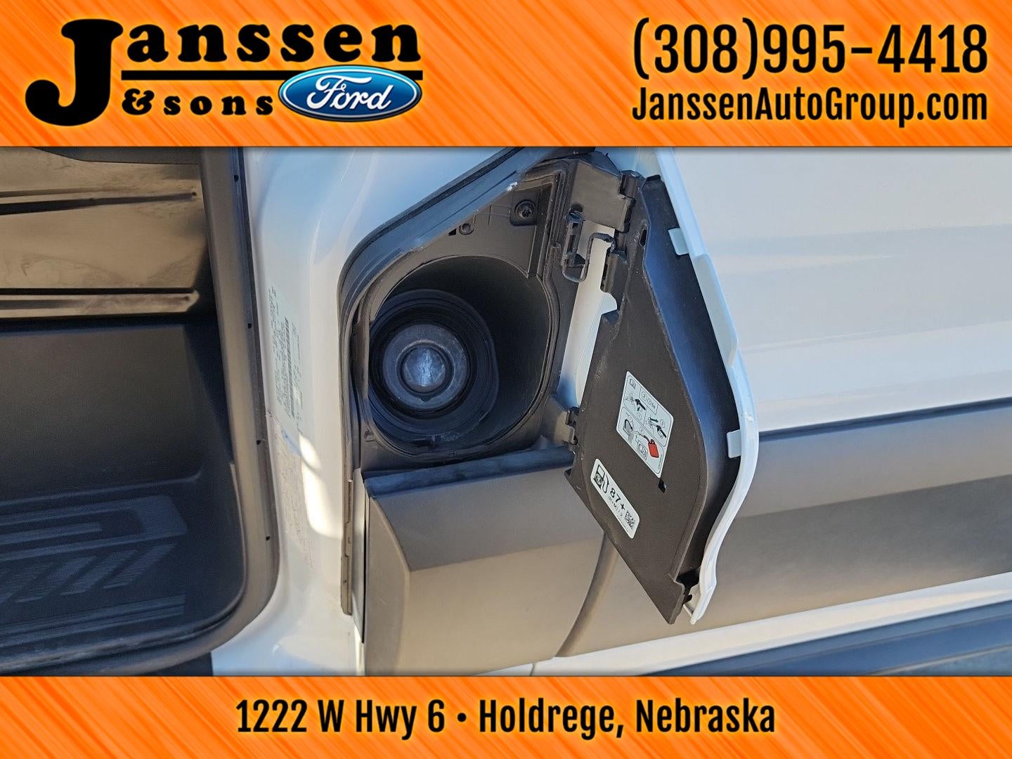 2023 Ford Transit Passenger Wagon XLT