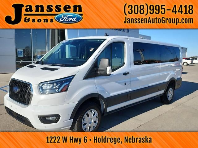 2023 Ford Transit Passenger Wagon XLT