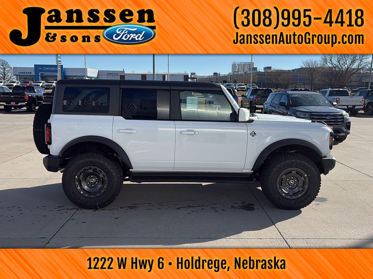 2025 Ford Bronco Outer Banks