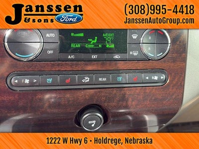 2013 Ford Expedition El BASE
