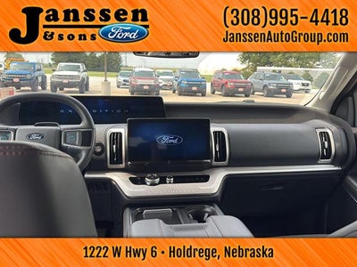 2025 Ford Expedition Max Active