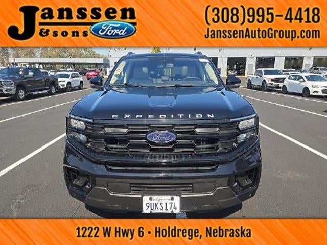 2025 Ford Expedition Max Active