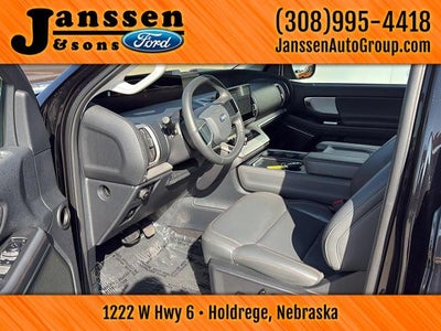 2025 Ford Expedition Max Active