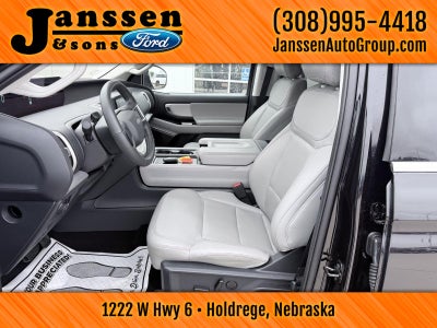 2025 Ford Expedition Max Active