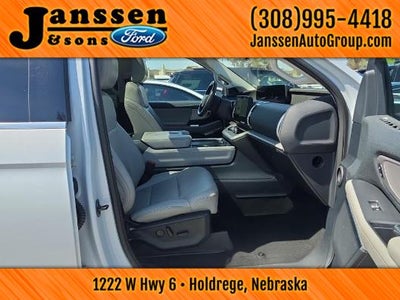 2025 Ford Expedition Max Active