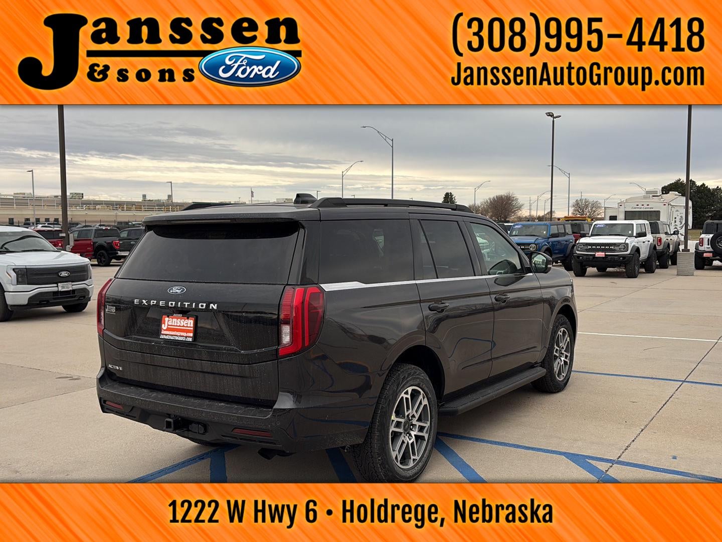 2025 Ford Expedition Active