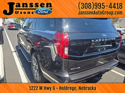 2025 Ford Expedition Active