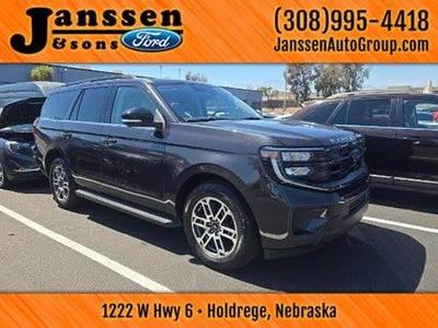 2025 Ford Expedition Active
