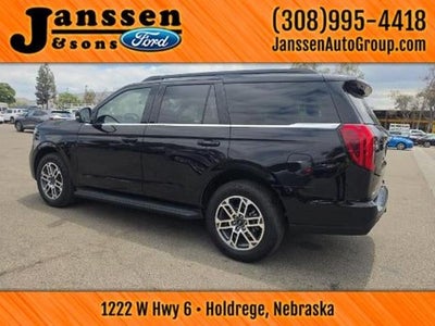2025 Ford EXPEDITION Active
