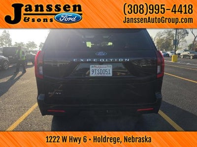 2025 Ford Expedition Active
