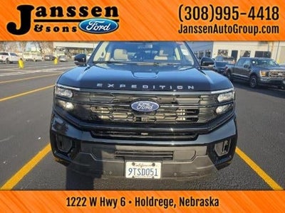 2025 Ford Expedition Active