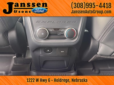 2026 Ford Explorer Active w/200A Pkg