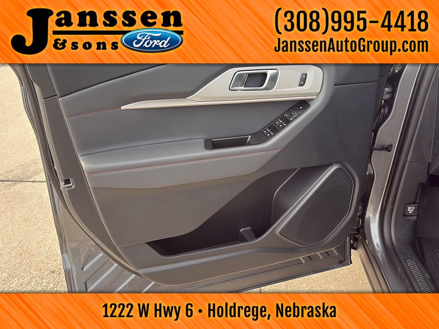 2026 Ford Explorer Active w/200A Pkg