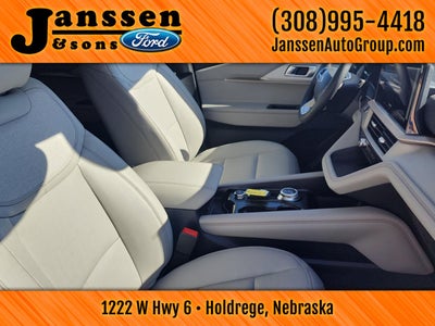 2026 Ford Explorer Active w/200A Pkg