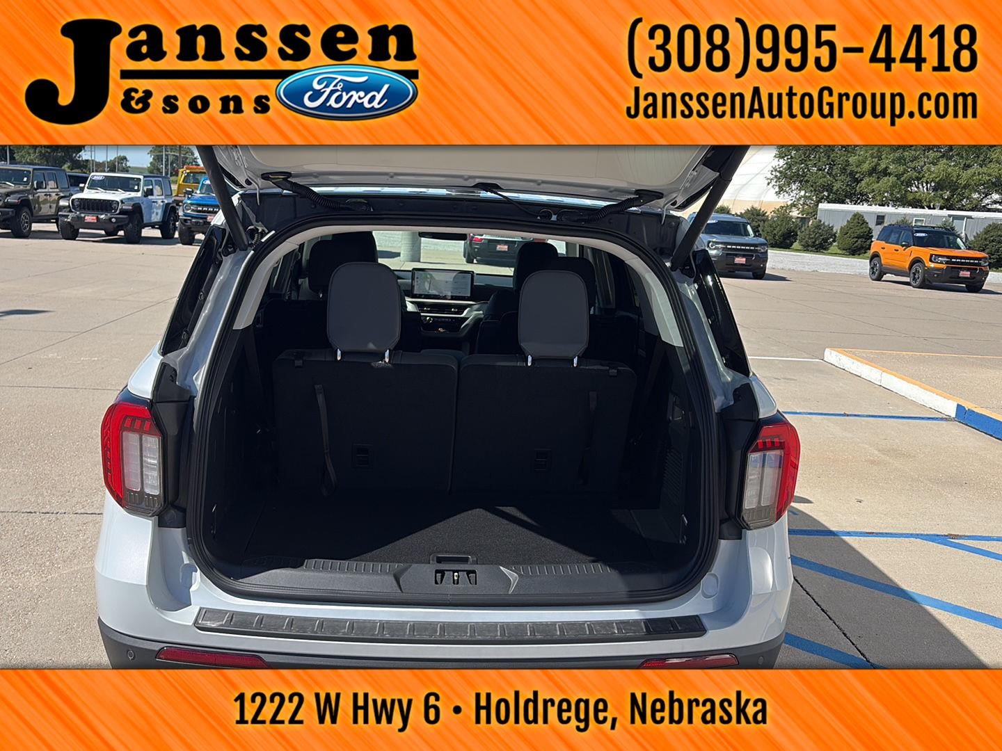 2026 Ford Explorer Active w/200A Pkg