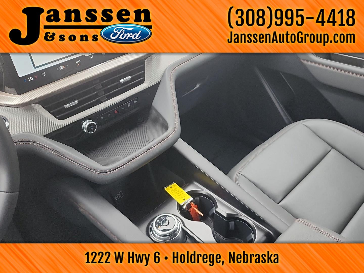 2027 Ford Explorer Active w/200A Pkg