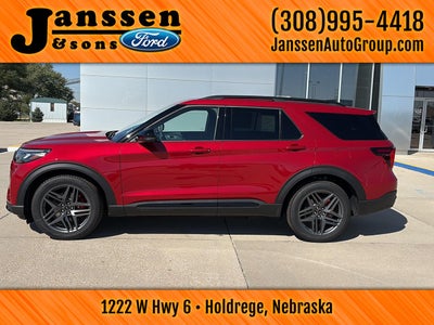 2025 Ford Explorer ST