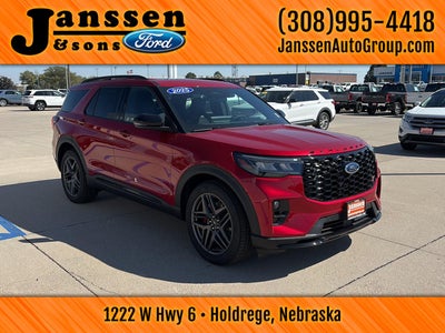 2025 Ford Explorer ST