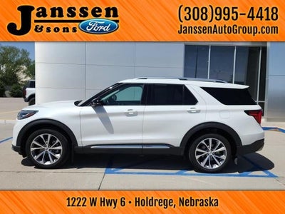2025 Ford Explorer Platinum