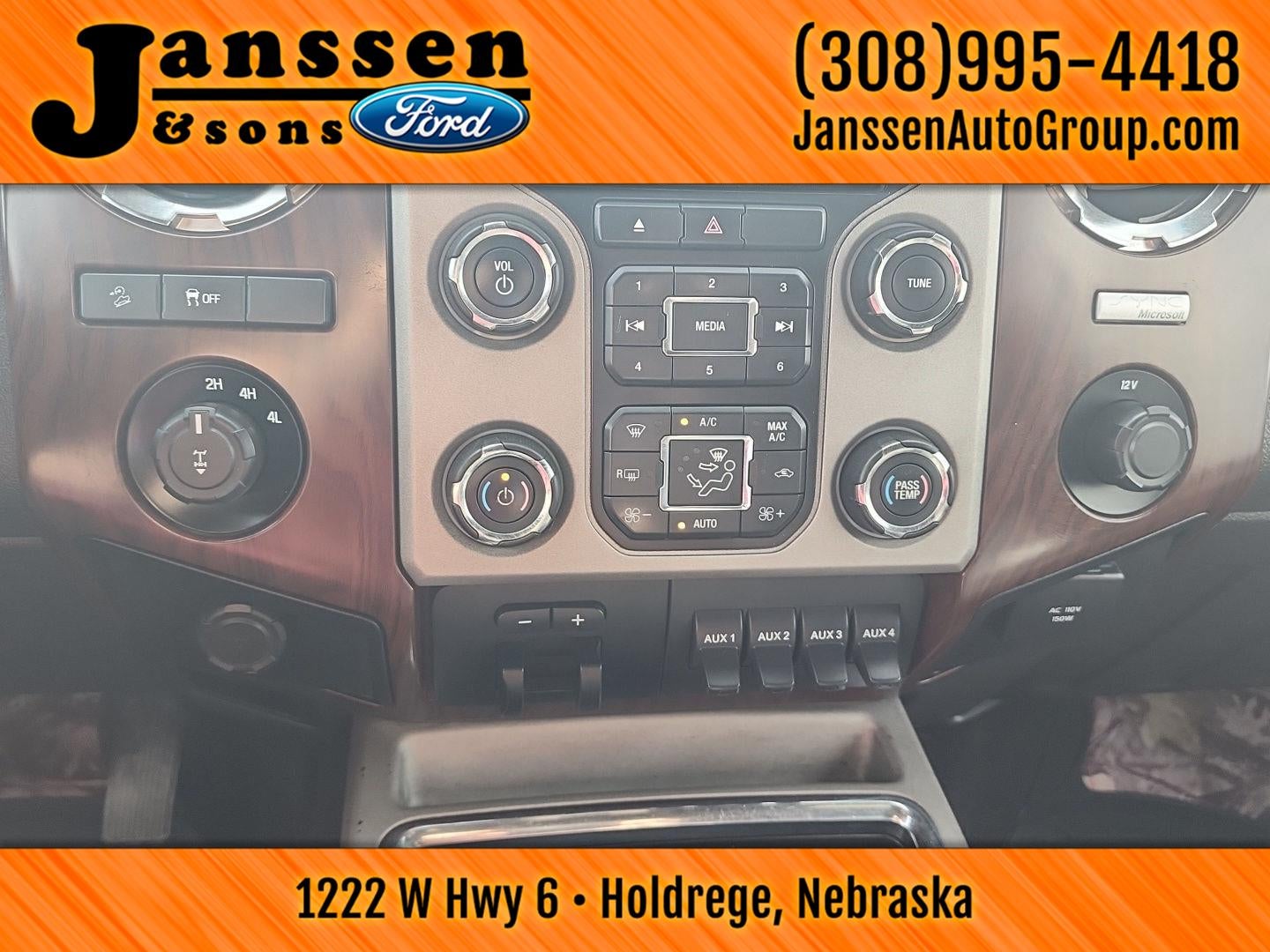 2014 Ford Super Duty F-250 SRW Lariat