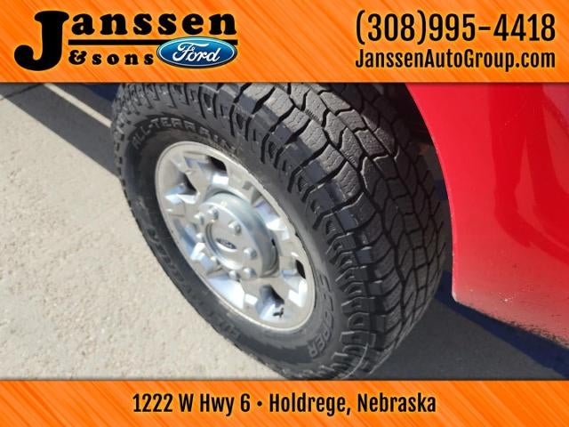 2014 Ford Super Duty F-250 SRW Lariat