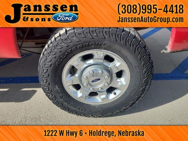 2014 Ford Super Duty F-250 SRW Lariat