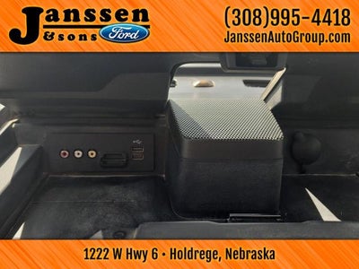 2014 Ford Super Duty F-250 SRW Lariat