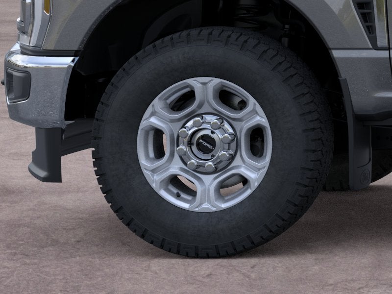 2026 Ford Super Duty F-350 SRW XLT