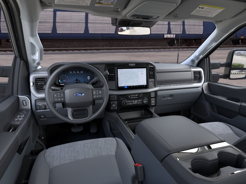 2026 Ford Super Duty F-350 SRW XLT