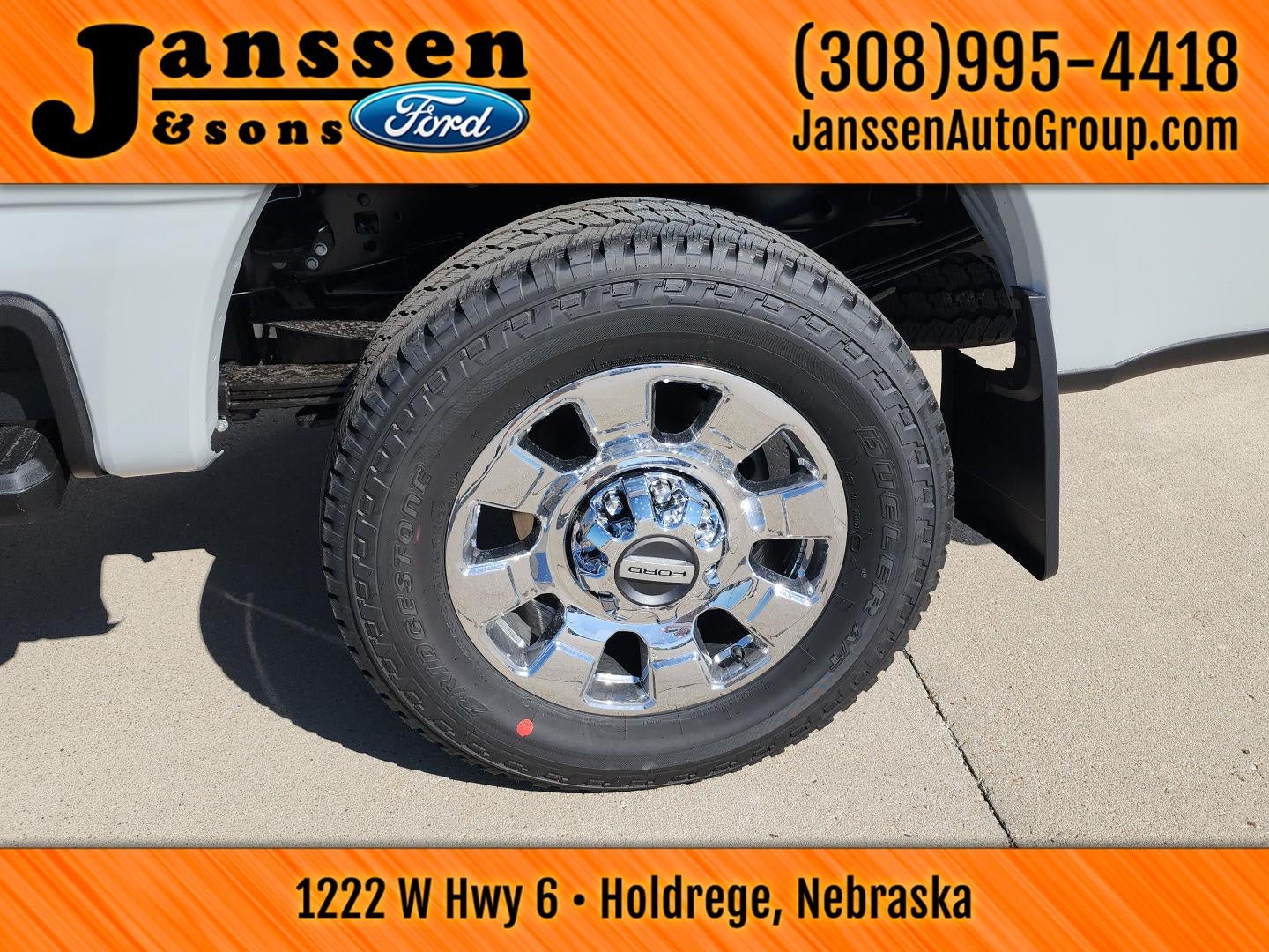 2026 Ford Super Duty F-350 SRW LARIAT