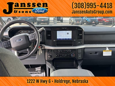 2026 Ford Super Duty F-350 SRW XLT