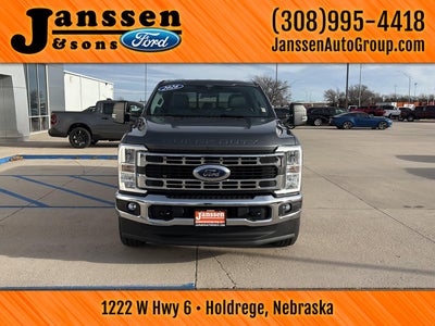 2026 Ford Super Duty F-350 SRW XLT