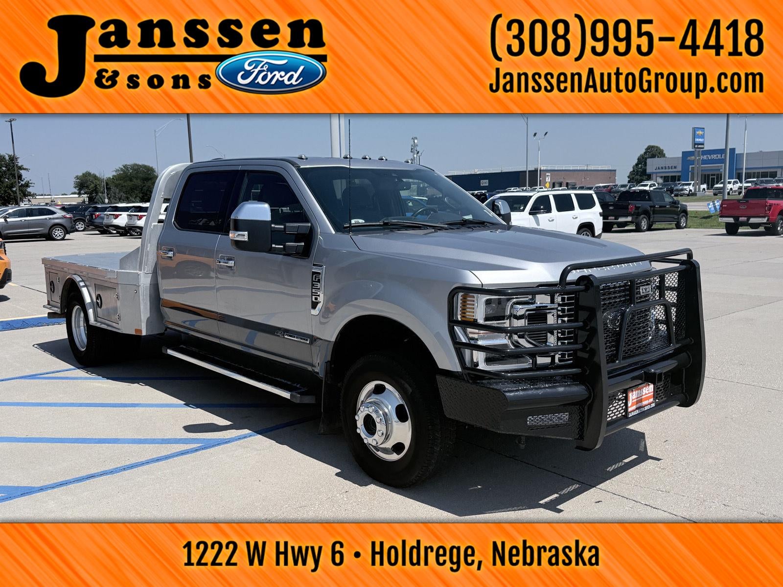 2022 Ford Super Duty F-350 DRW LARIAT