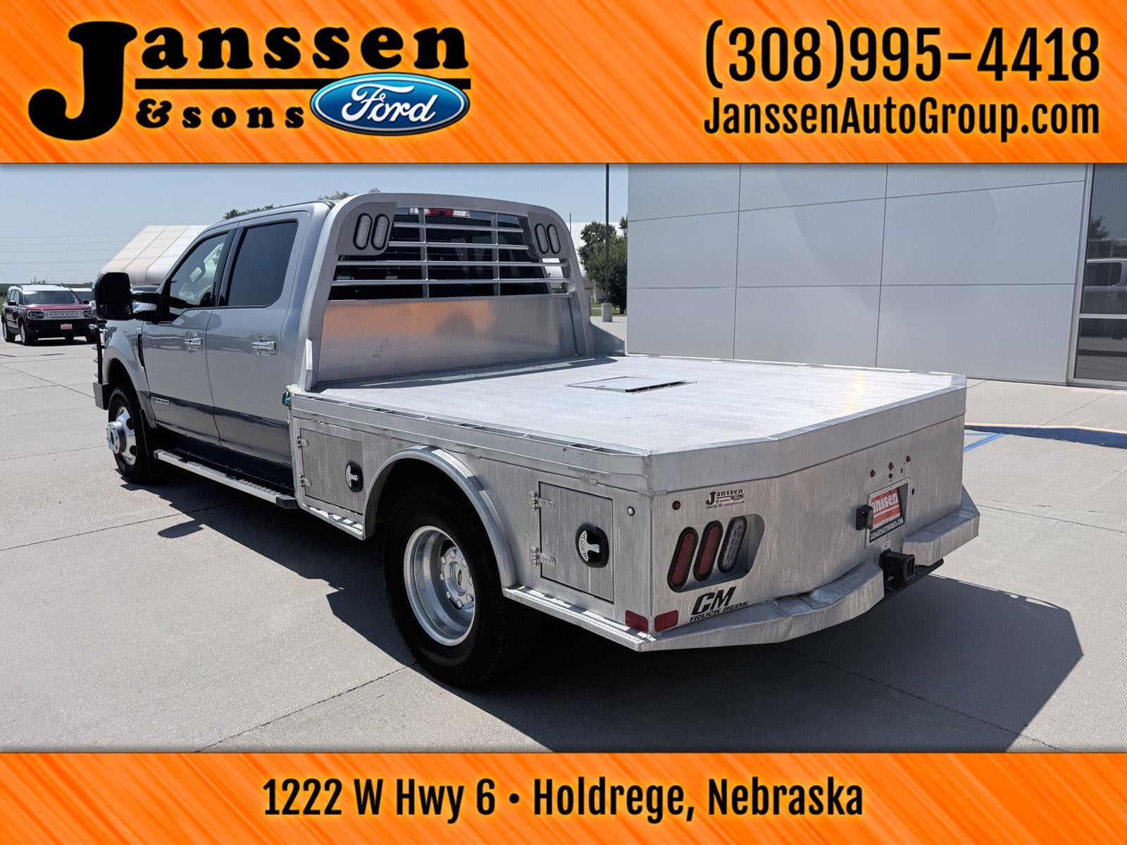 2022 Ford Super Duty F-350 DRW LARIAT