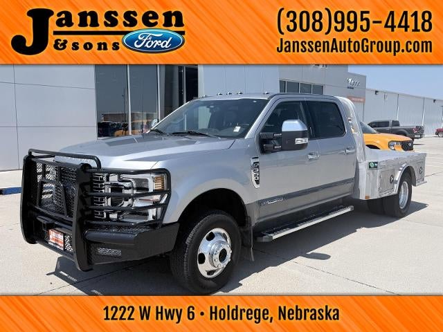 2022 Ford Super Duty F-350 DRW LARIAT