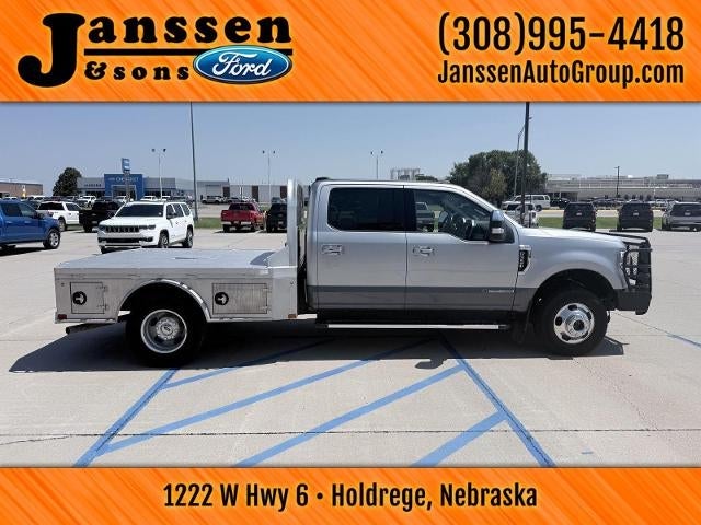 2022 Ford Super Duty F-350 DRW LARIAT