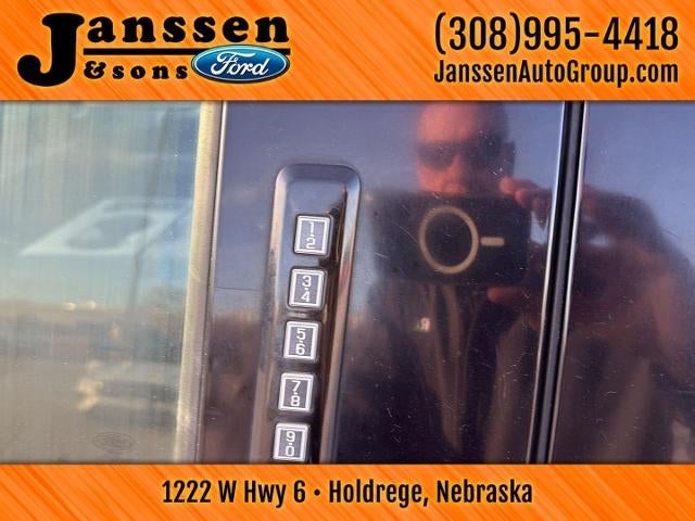 2016 Ford F-150 BASE