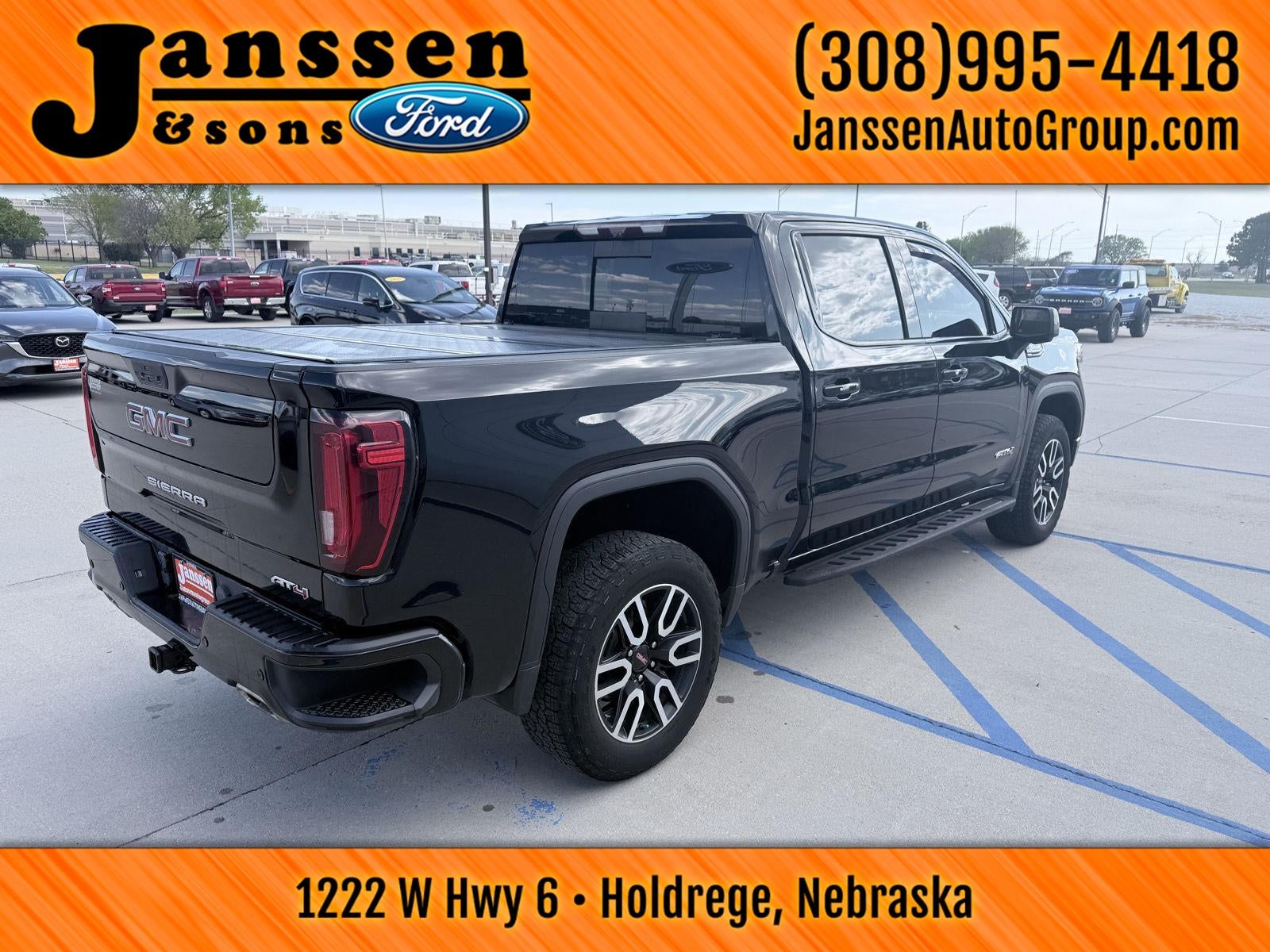 2021 GMC Sierra 1500 AT4