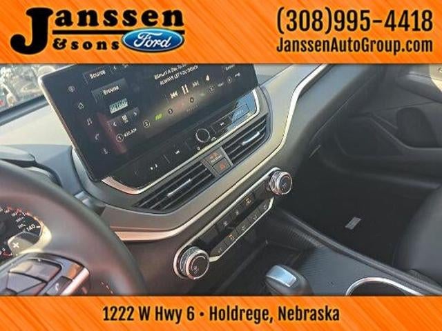 2026 Nissan Altima SR