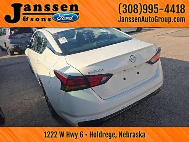 2026 Nissan Altima SR