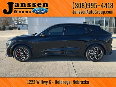 2021 Ford Mustang Mach-E GT