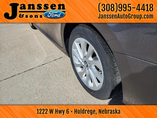 2023 Toyota Camry LE