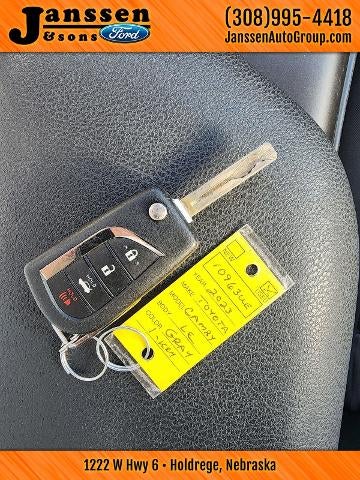 2023 Toyota Camry LE