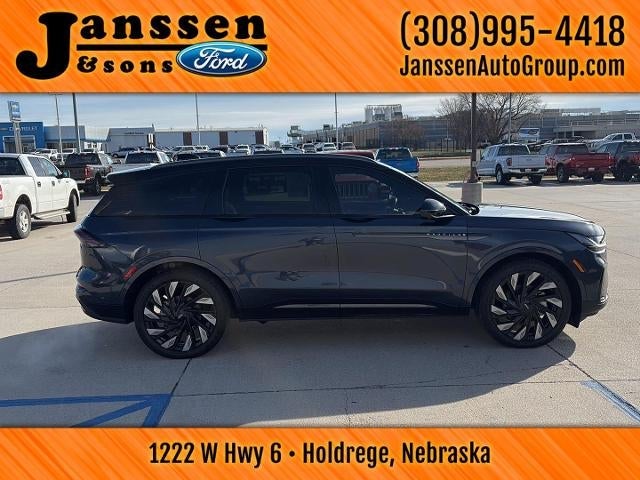 2024 Lincoln Nautilus Reserve