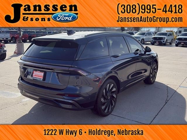 2024 Lincoln Nautilus Reserve