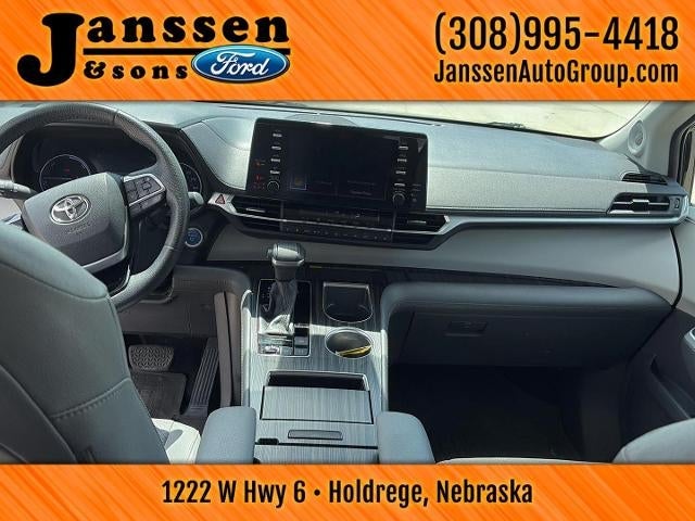 2021 Toyota Sienna Limited