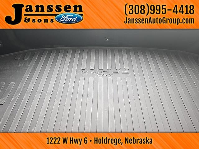 2025 Toyota Crown Signia XLE